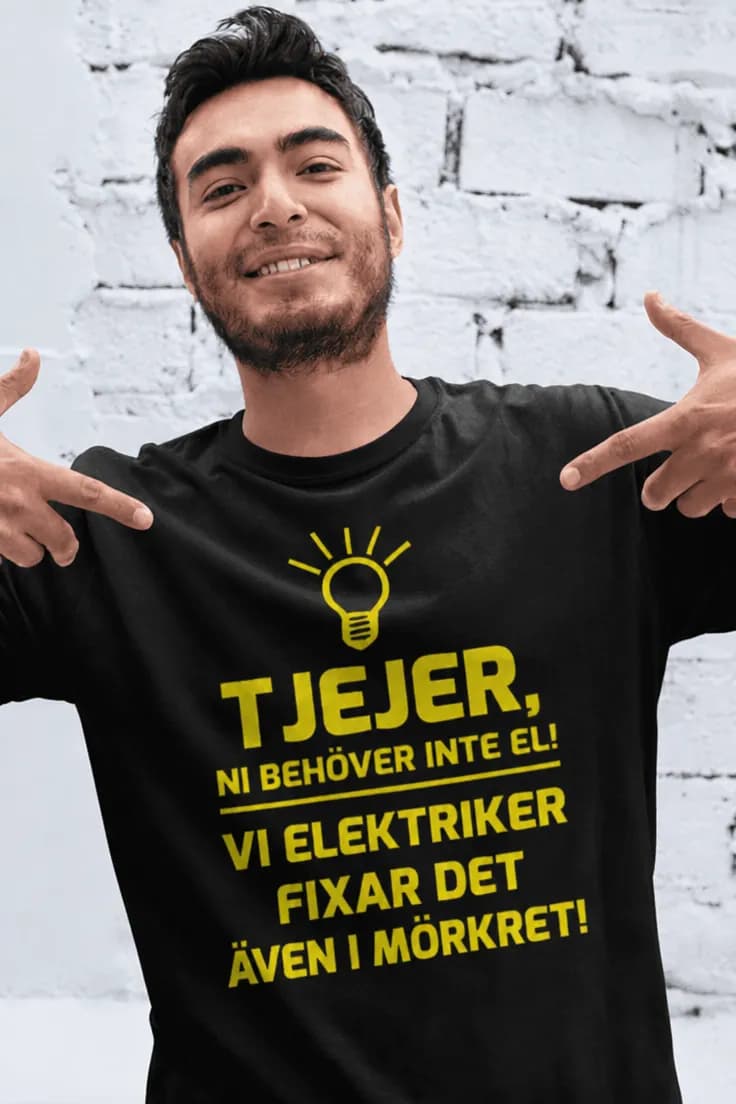 Rolig t-shirt Elektriker i mörkret – TJEJER,