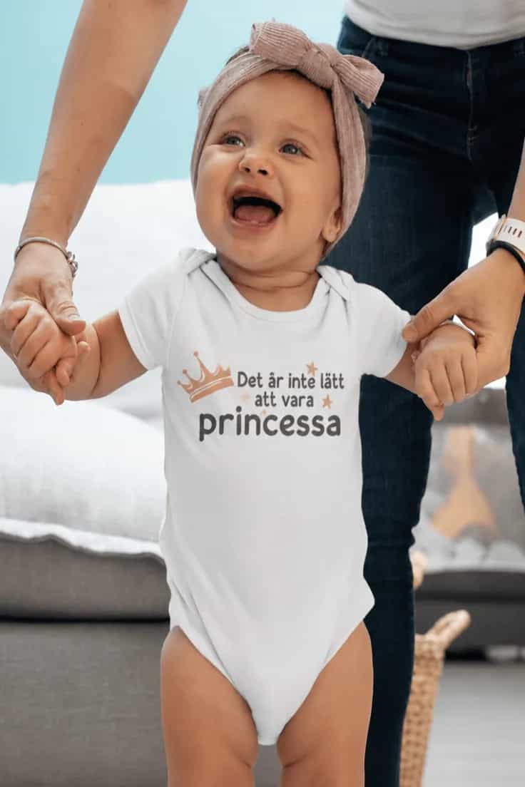 Baby-body Inte lätt att vara prinsessa