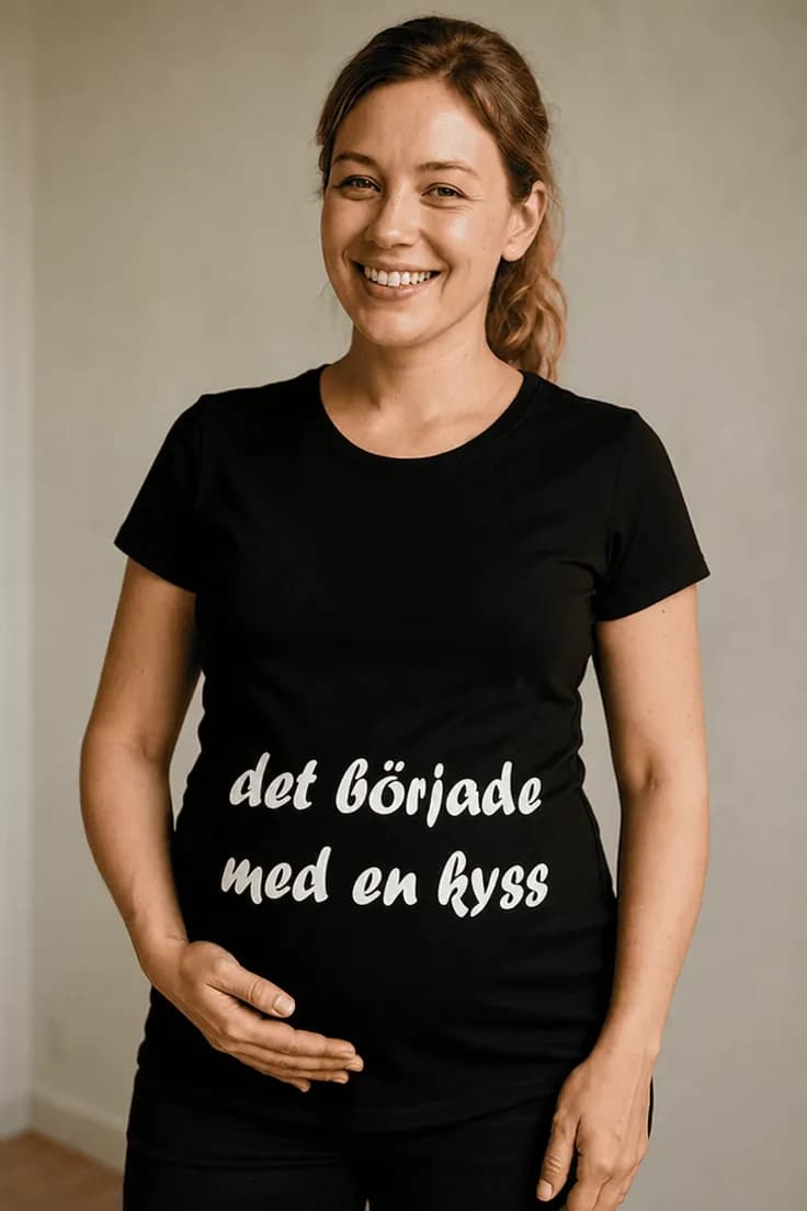 Gravid t-shirt Det började med en kyss
