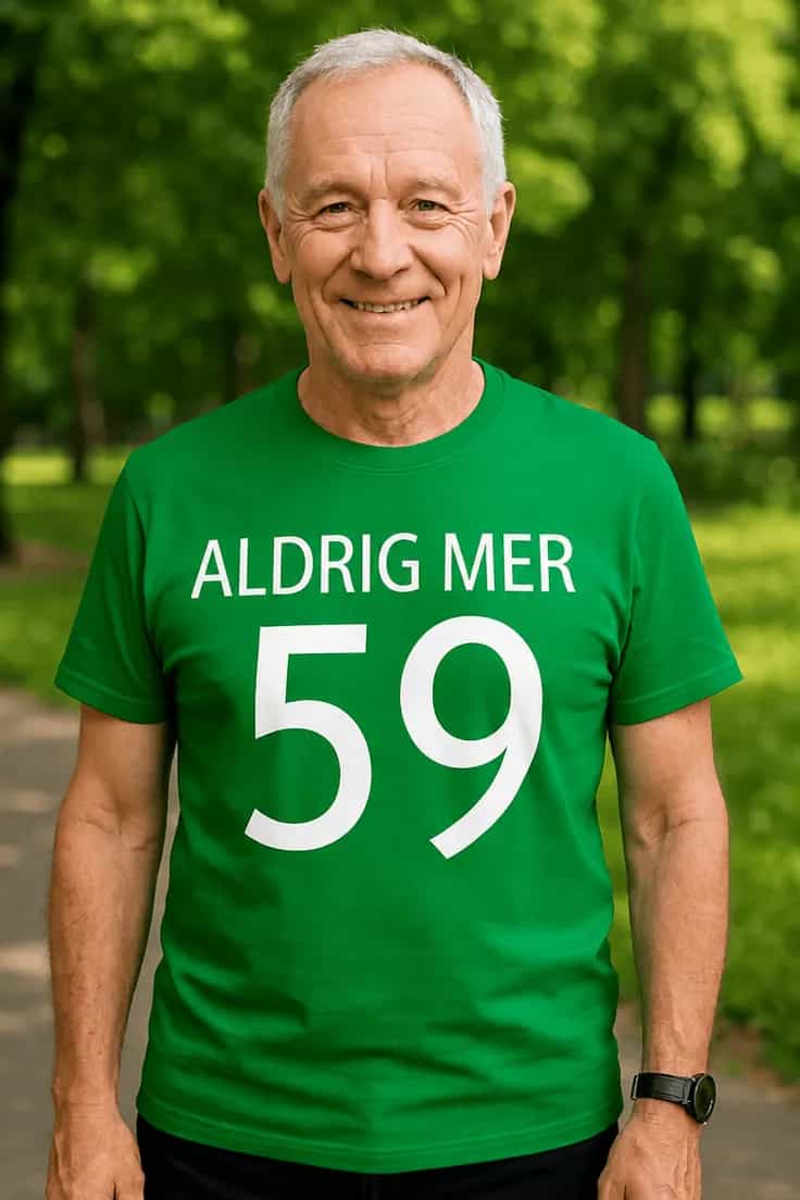 Rolig t-shirt Aldrig mer 59 – ALDRIG MER 59