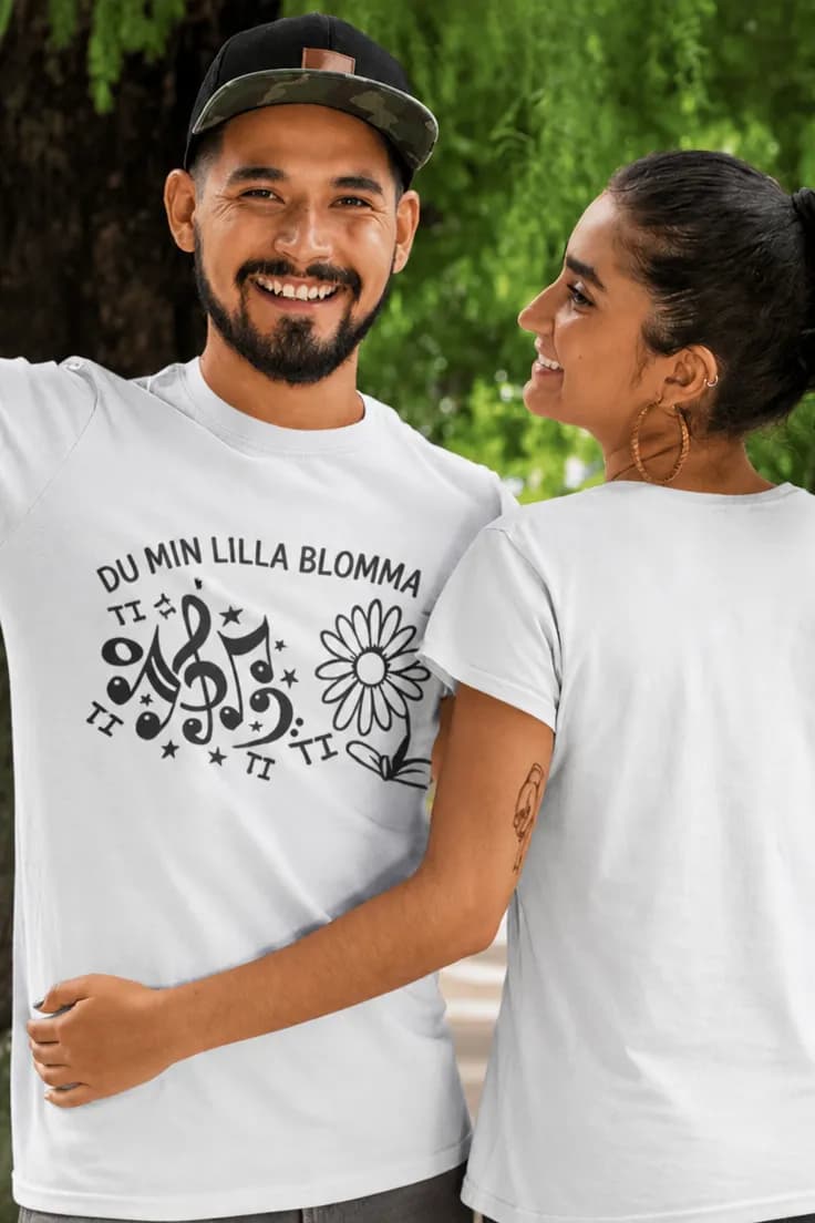 Rolig t-shirt Du min blomma – DU MIN LILLA BLOMMA