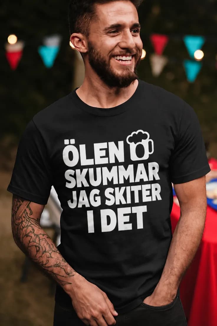 Rolig t-shirt Öl skummar skiter i det