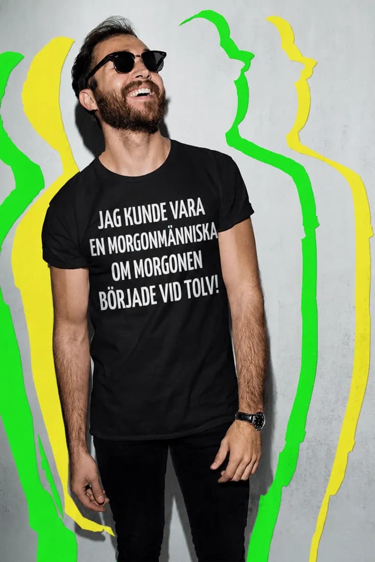 Rolig t-shirt Morgonmänniska vid lunch – JAG KUNDE