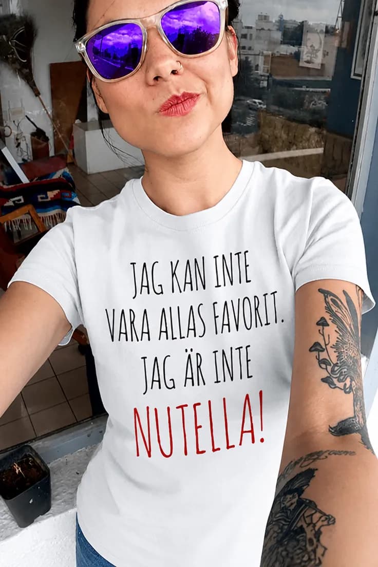 Rolig t-shirt Nutella favorit – JAG KAN INTE VARA