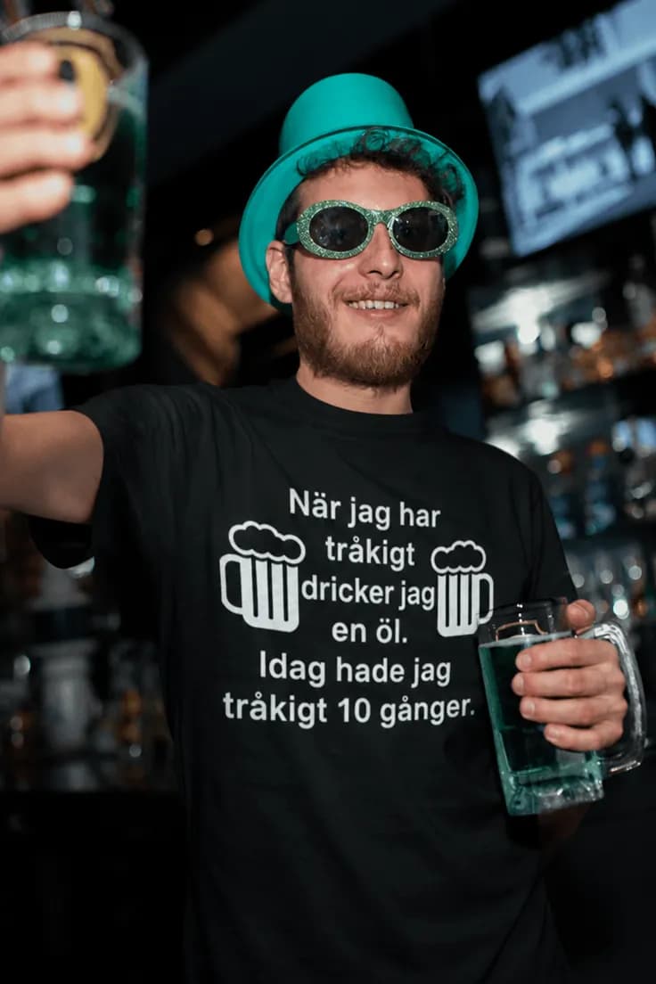 Rolig t-shirt Tråkigt och öl – När jag har tråkigt