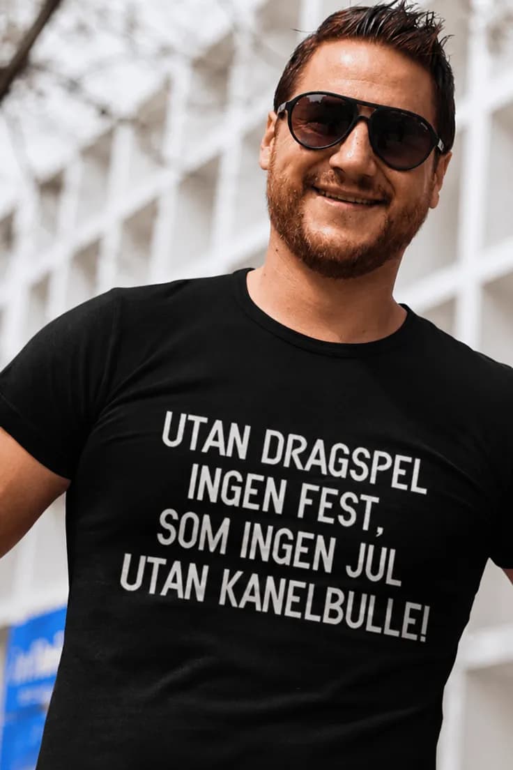 Rolig t-shirt Utan dragspel – UTAN DRAGSPEL