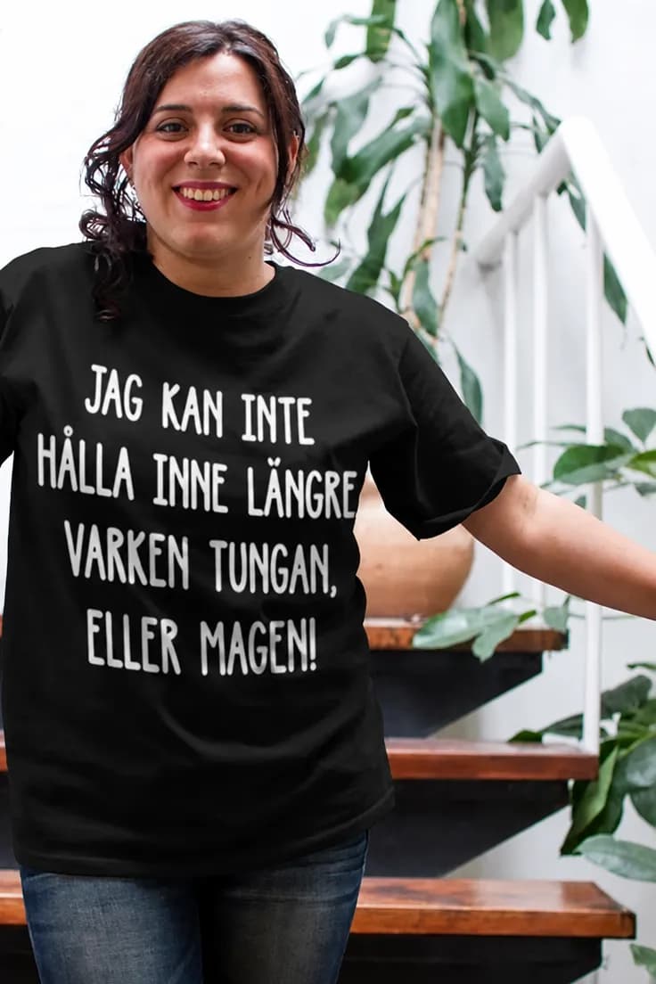 Rolig t-shirt Varken tungan eller magen